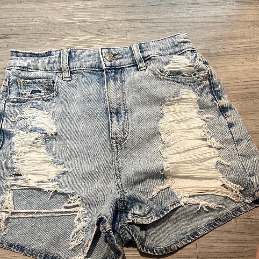American Eagle Outfitters Light Blue Distressed Jean Shorts